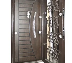 صبغ أبواب داخلية بألوان عصرية في خليص بمكة المكرمة