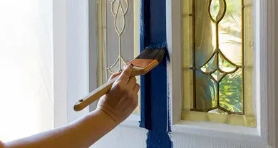 دهان أبواب خشبية بلمسة فنية بالرياض 0567625734 1 دهان أبواب