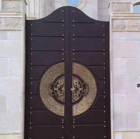 دهان أبواب خارجية مقاوم للعوامل بقيق بالدمام