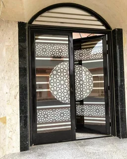 دهان أبواب خارجية مقاوم للعوامل الجوية في رابغ بمكة المكرمة