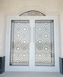 دهان ابواب باجود انواع الدهنات في الخرج بمنطقة الرياض