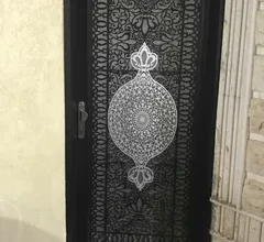 صبغ أبواب داخلية بألوان عصرية في الظهران بالدمام