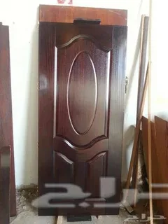 تفصيل أبواب خشب صناعي داخل الدمام