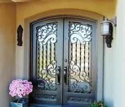 ضبغ ابواب بجودة عالية في السليل بمطقة الرياض