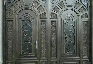 صبغ ابواب داخلية وخارجية في الدمام