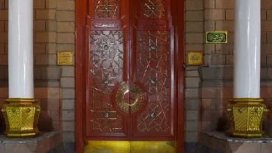 ضبغ ابواب بجودة عالية في الطائف بمطقة مكة المكرمة