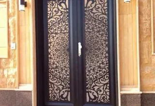 صبغ ابواب ضد الخدوش في منطقة الدمام 0567625734 8 صبغ ابواب ضد الخدوش في منطقة الدمام