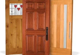 صبغ ابواب بلمسة فنية بالدمام