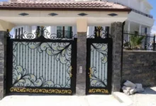 ضبغ ابواب بجودة عالية في سراة عبيدة بمنطقة عسير