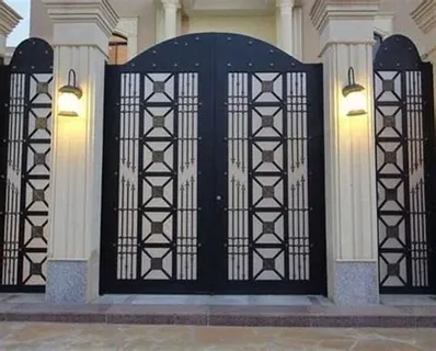 صبغ ابواب بلمسة فنية داخل منطقة الدمام