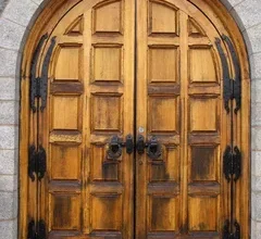 ضبغ ابواب بجودة عالية في الخبر بالمنطقة الشرقية